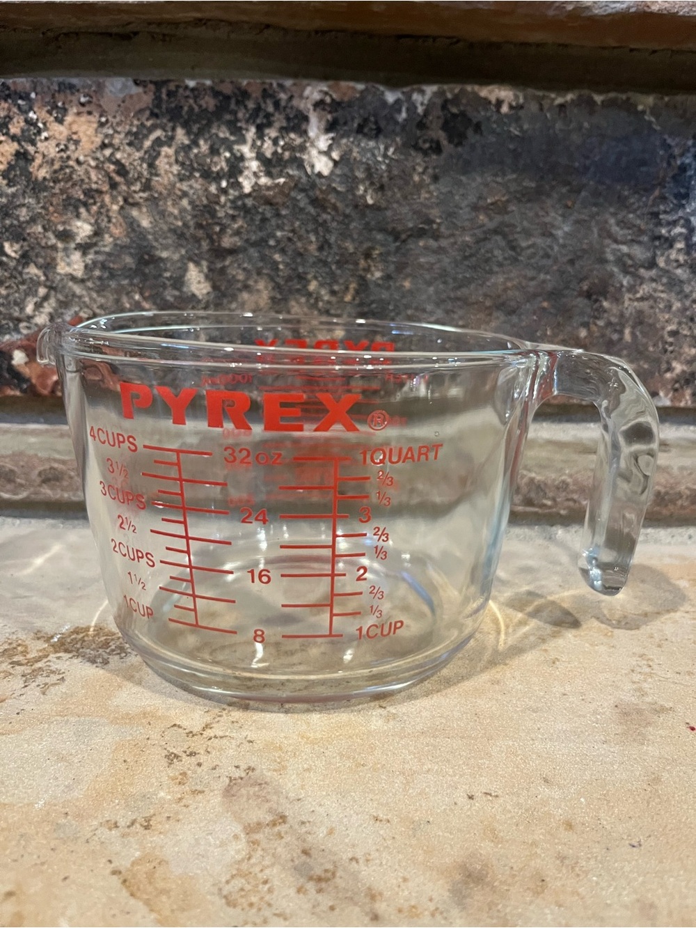 PYREX Vintage Glass Quart Measuring Cup with Red Markings Borosilicate Glass